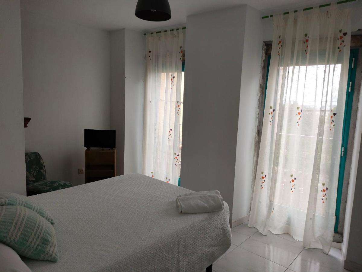 Pension Mar De Rosa Vilanova de Arousa Exterior foto